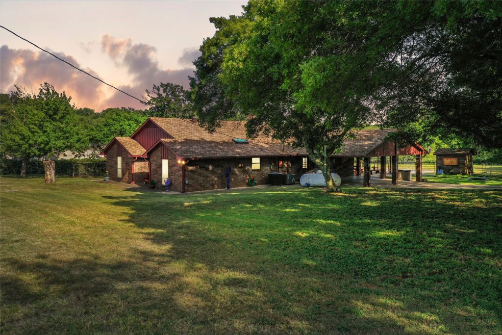 3030 Wager Road, Flower Mound, TX 75028 — photo 1
