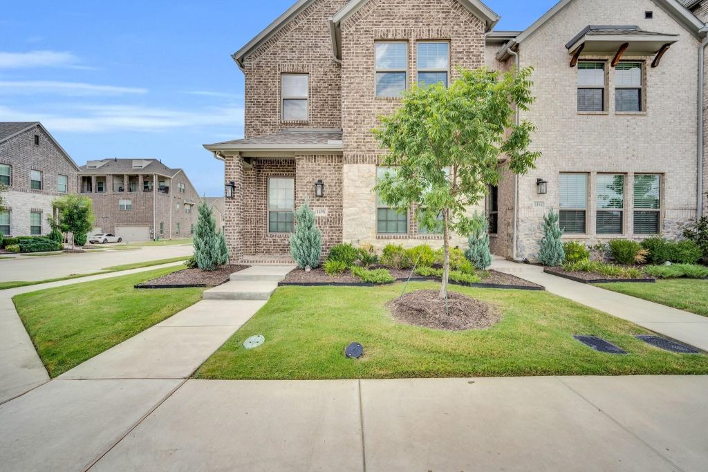 1498 Weston Road, Farmers Branch, TX 75234 — photo 1