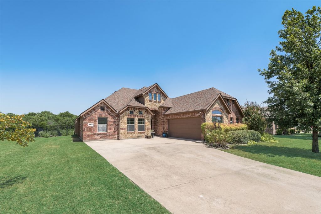 1812 Fair Oaks Lane, Royse City, TX 75189 — photo 1