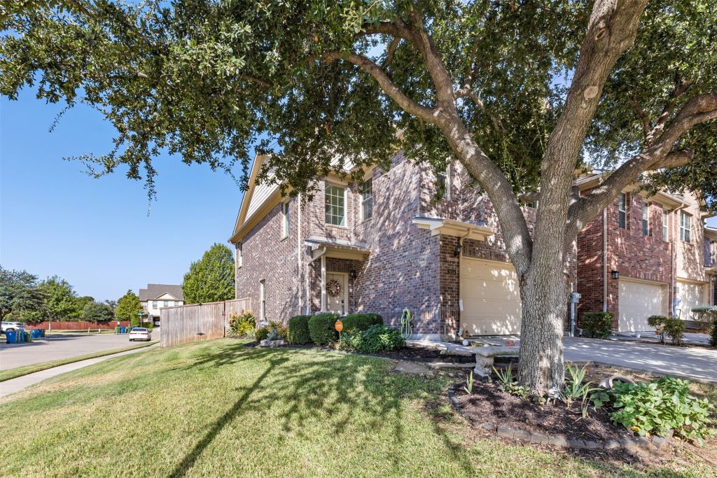 2656 Jacobson Drive, Lewisville, TX 75067 — photo 1