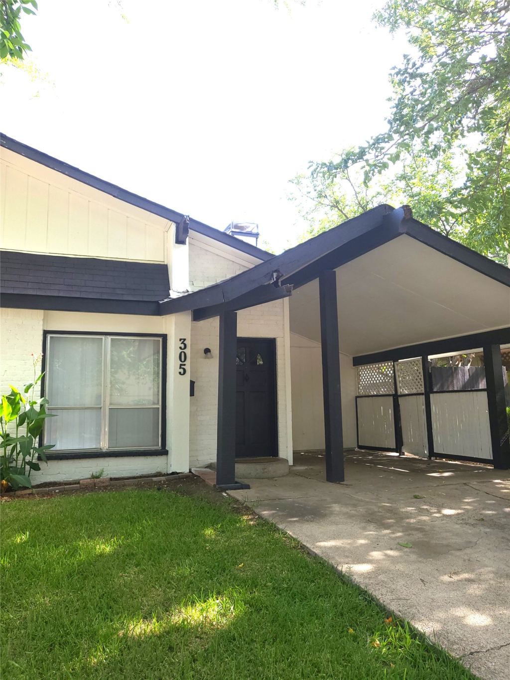 305 Trinidad Drive, Grand Prairie, TX 75052 — photo 1
