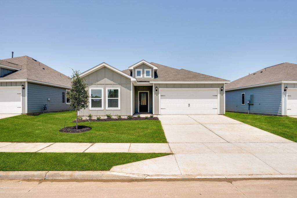 9841 Teton Vista Drive, Fort Worth, TX 76140 — photo 1