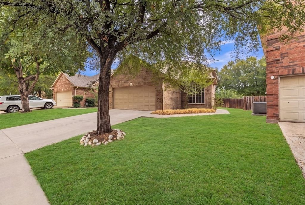 5448 Pecan Creek Circle