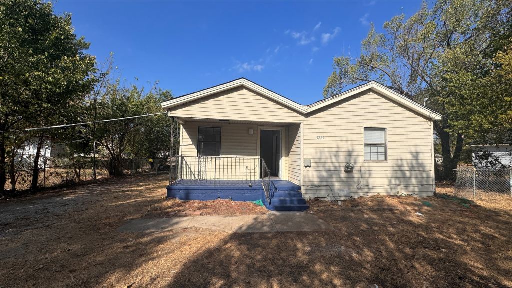 1229 Seminole Drive, Dallas, TX 75217 — photo 1