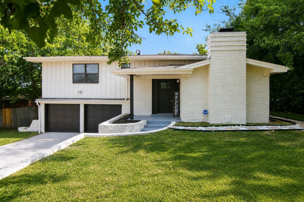 3616 Bewley Street, North Richland Hills, TX 76117 — photo 1