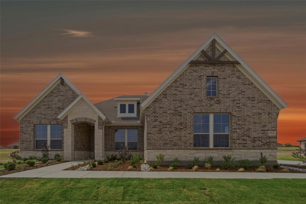 711 Water Side Drive, Van Alstyne, TX 75495 — photo 1