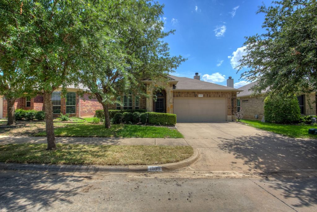 1109 Central Village Drive, Denton, TX 76210 — photo 1