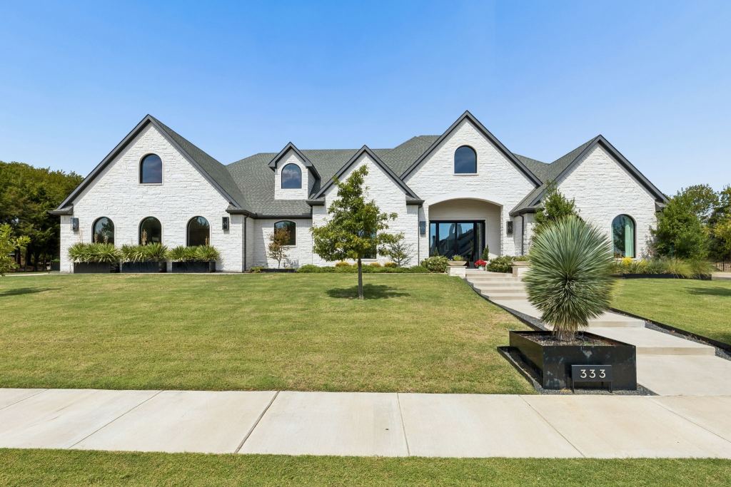 333 Renaissance Lane, Heath, TX 75032 — photo 1