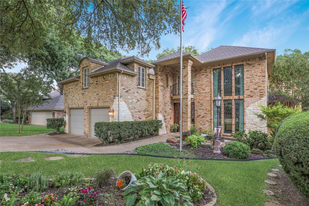 1814 Lakeshore Court, McKinney, TX 75072 — photo 1