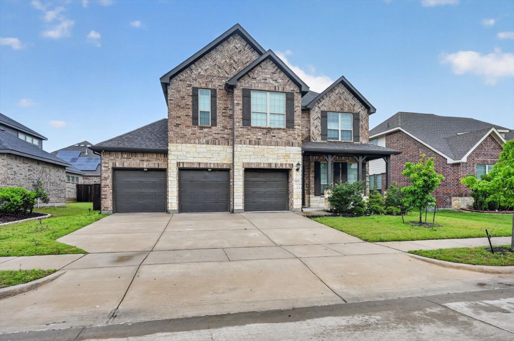 1906 Gristmill Drive, Mansfield, TX 76063 — photo 1