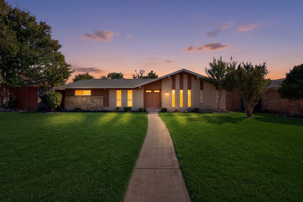 1312 Grinnell Drive, Richardson, TX 75081 — photo 1