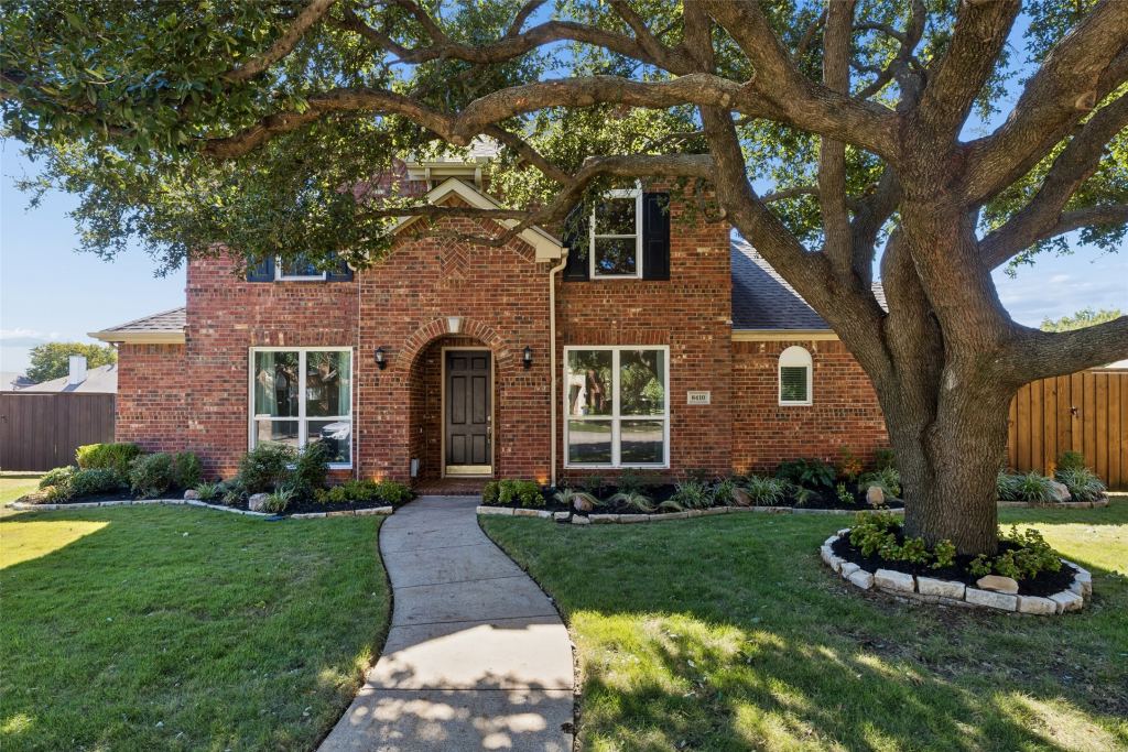 8410 Lexington Court