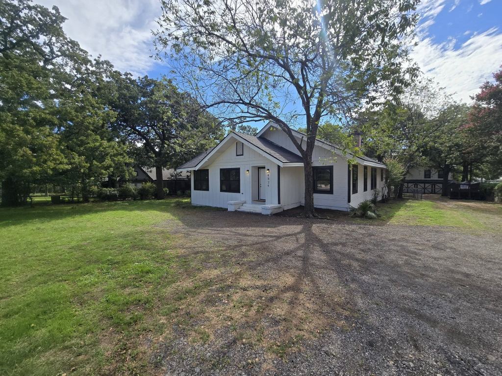 4824 Meadowbrook Drive, Fort Worth, TX 76103 — photo 1