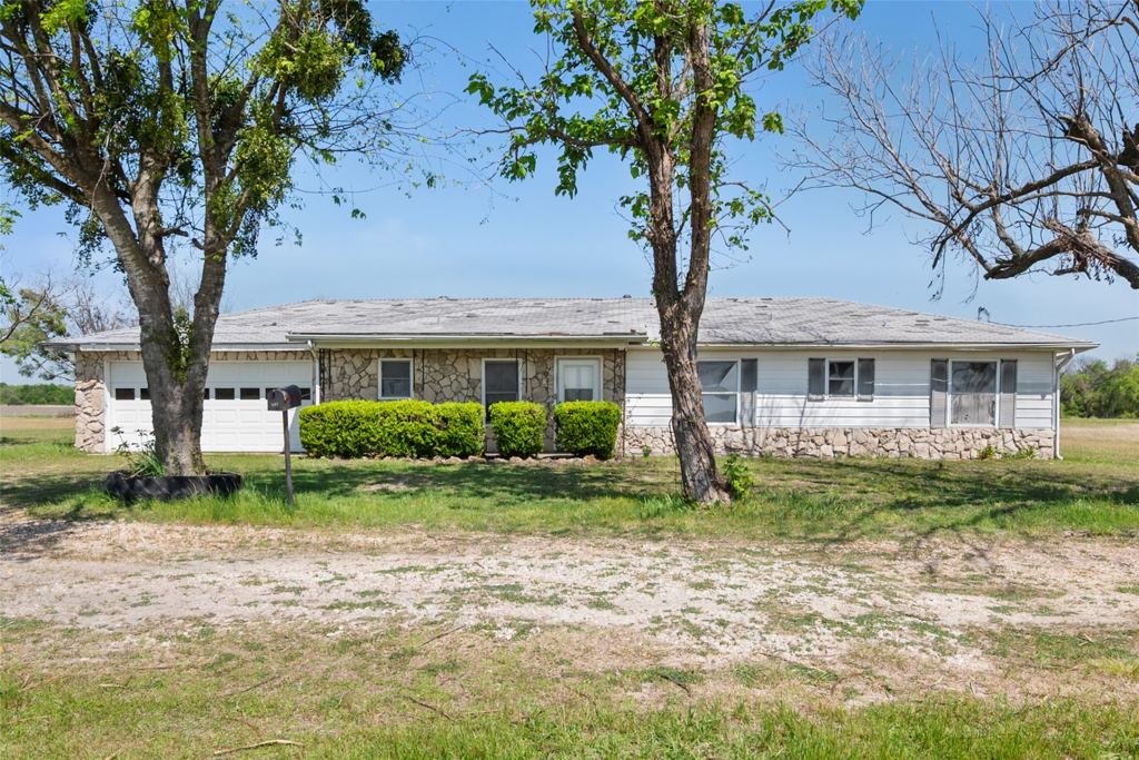 627 FM 633, Kerens, TX 75144 — photo 1