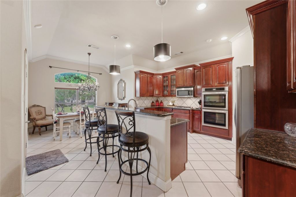 4425 Don Drive, Mansfield, TX 76063 — photo 1