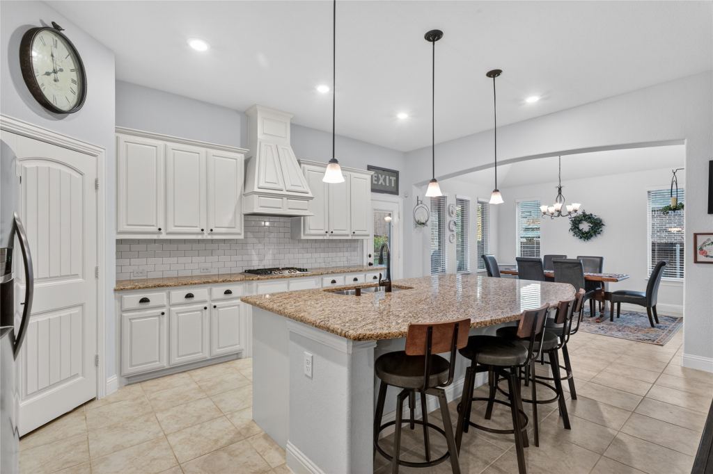 10909 Smithville Place, McKinney, TX 75071 — photo 1