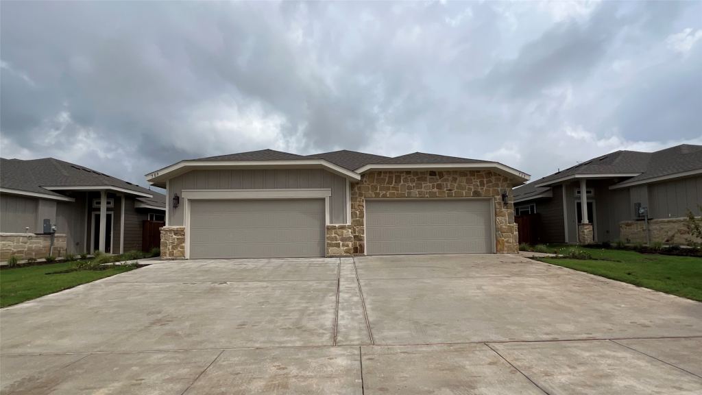 709 Blackland Drive, Venus, TX 76084 — photo 1