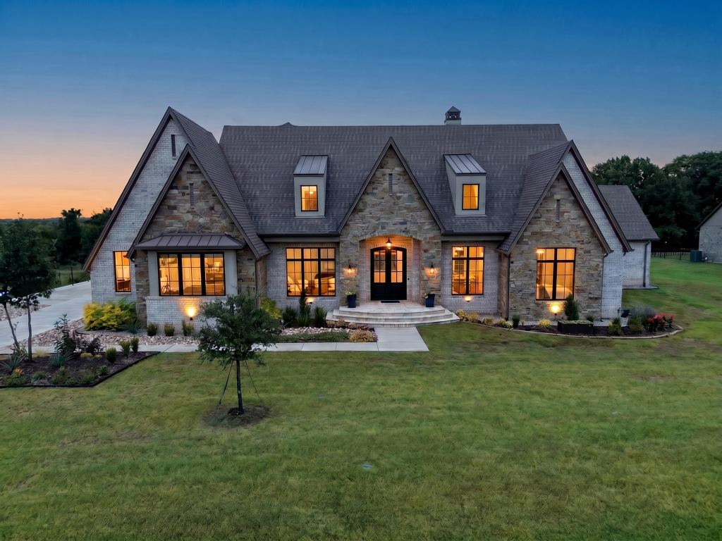 413 Charlie Joseph Drive, Van Alstyne, TX 75495 — photo 1