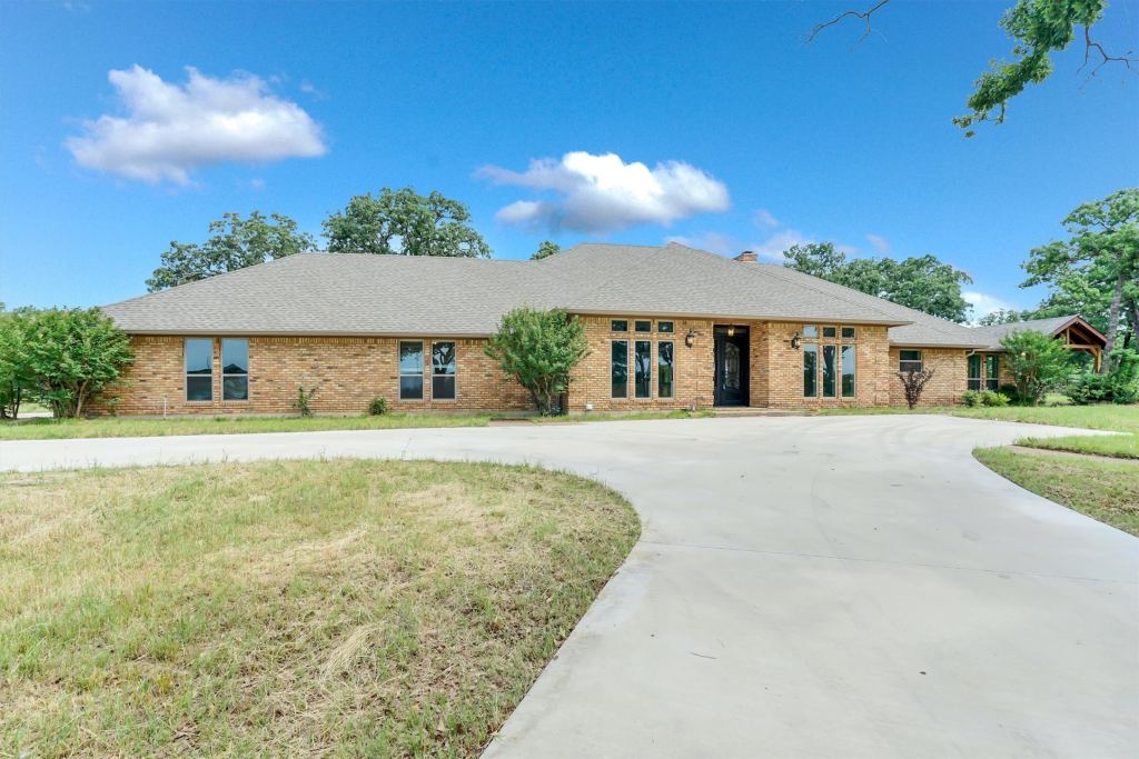 631 Fm 407 E, Argyle, TX 76226 — photo 1