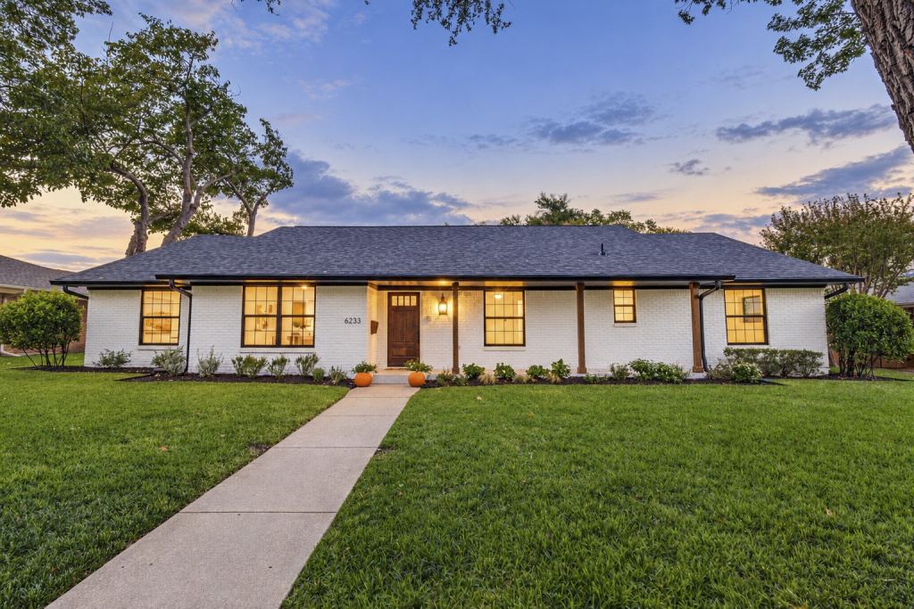 6233 Chesley Lane