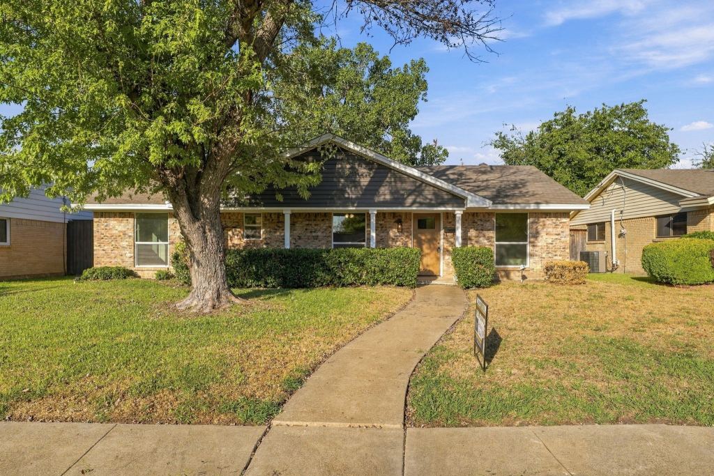 4752 Stallcup Drive