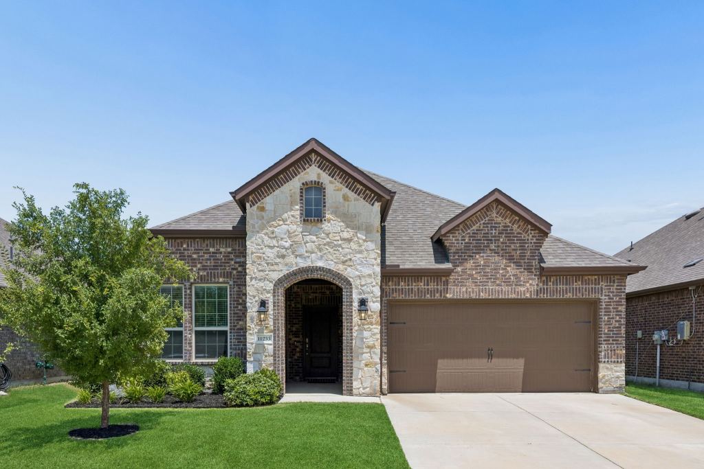 11233 Gold Pan Trail