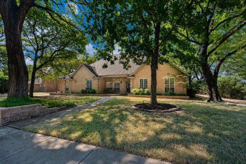 3401 Pecan Park Drive, Flower Mound, TX 75022 — photo 1