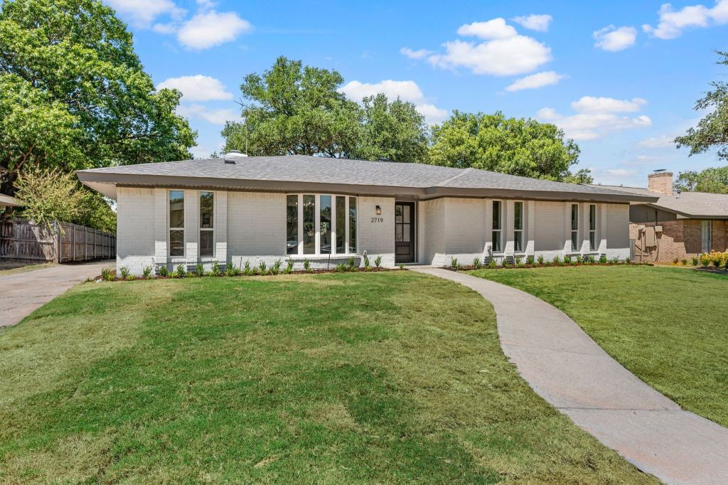 2719 N Cypress Circle, Plano, TX 75075 — photo 1