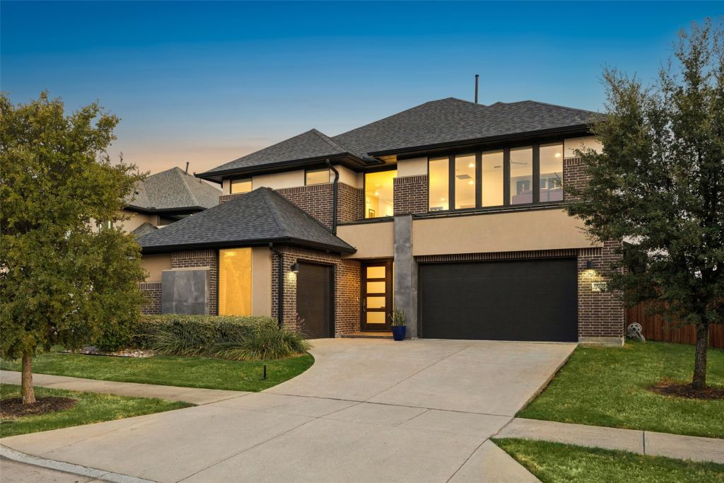 769 Laverton Drive