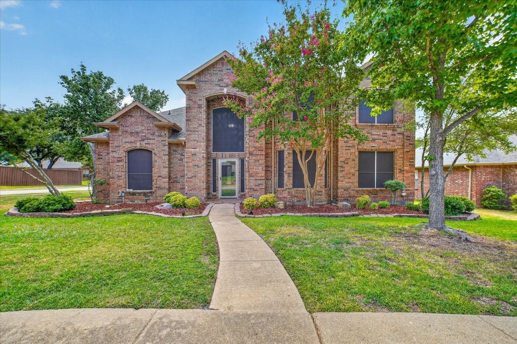5002 Petersburg Drive, Rowlett, TX 75088 — photo 1