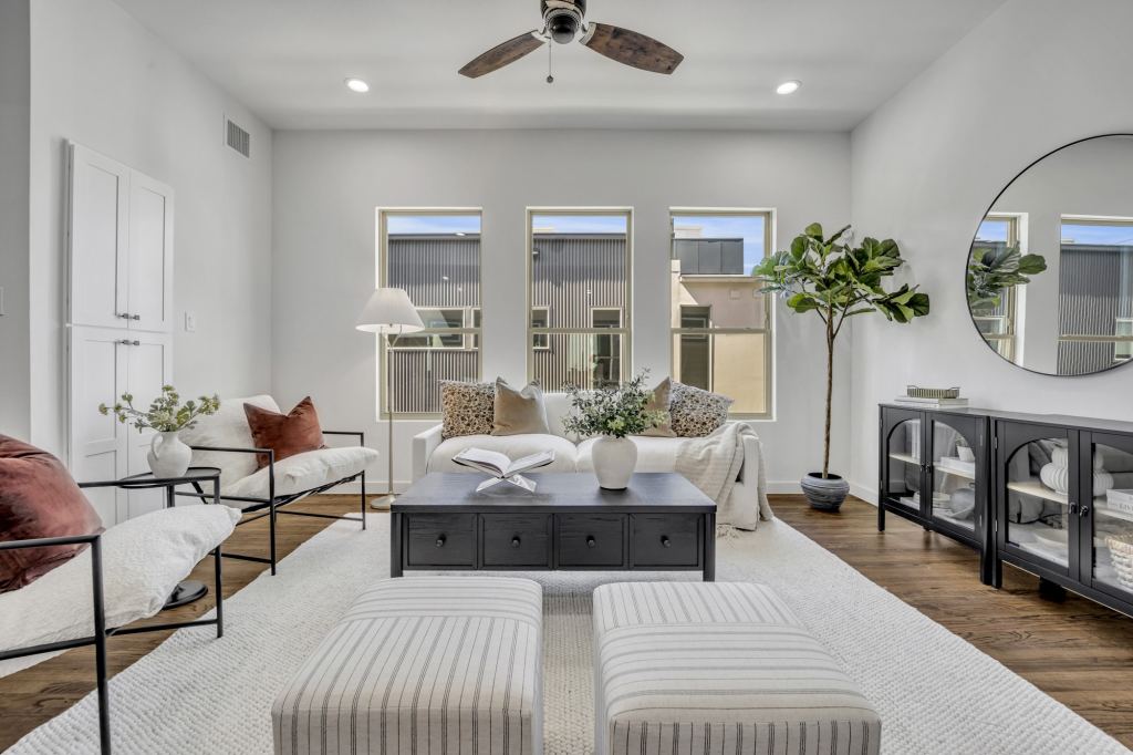 5806 Bryan Parkway 101, Dallas, TX 75206 — photo 1