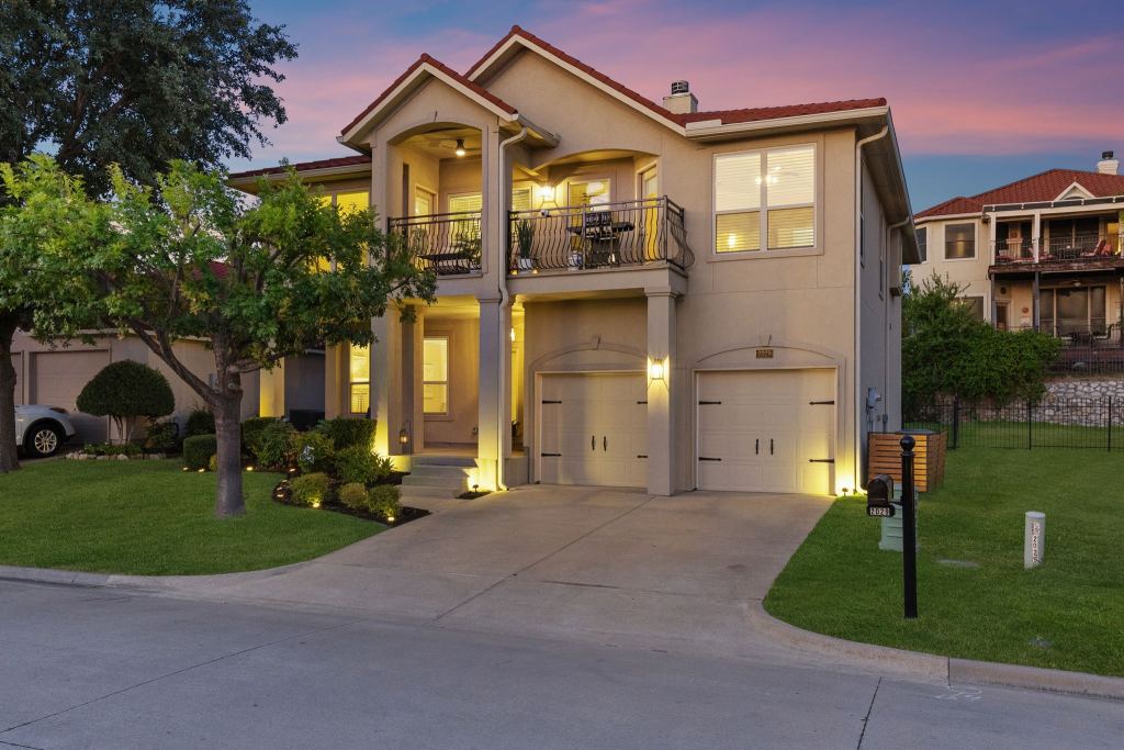 2029 Pontchartrain Drive