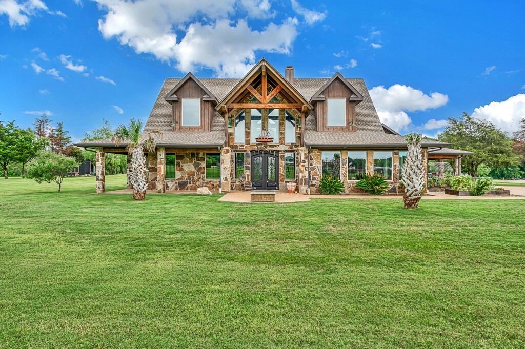 5004 Gholson Road, Waco, TX 76705 — photo 1