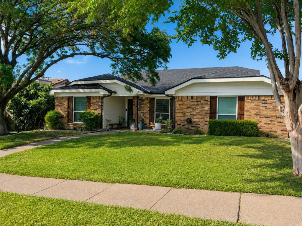2803 Eagle Pass, Mesquite, TX 75150 — photo 1
