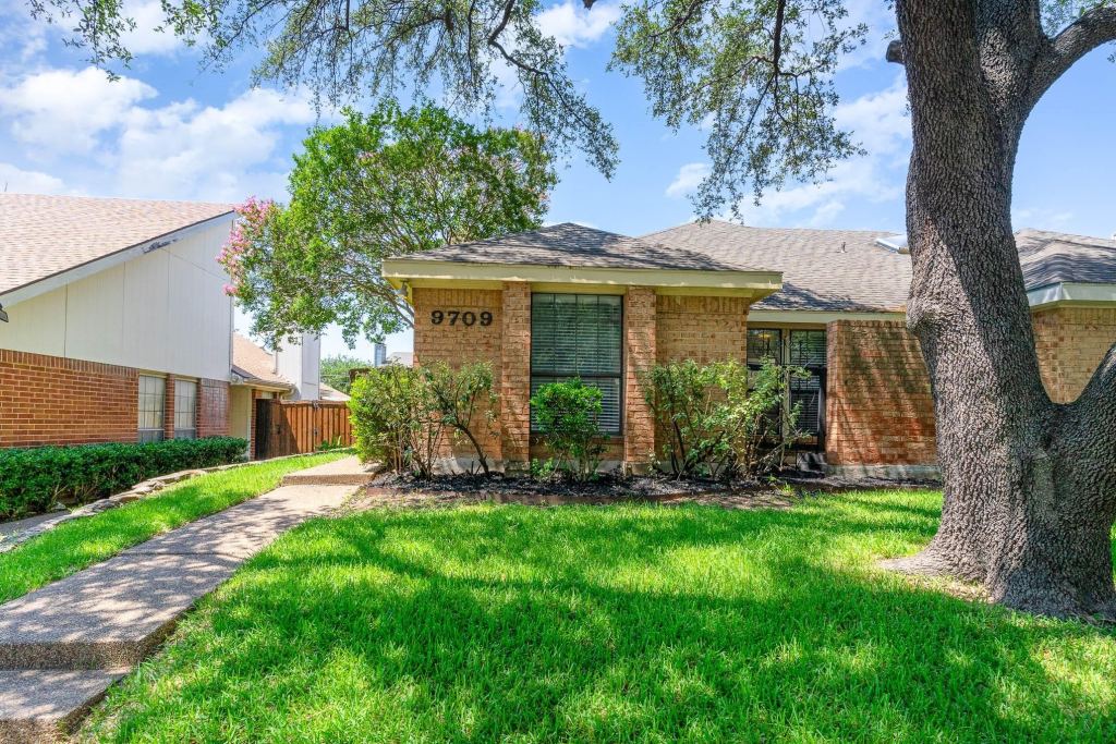 9709 Springtree Lane, Dallas, TX 75243 — photo 1