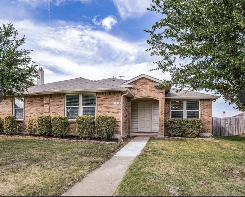 1053 Cavern Drive, Mesquite, TX 75181 — photo 1