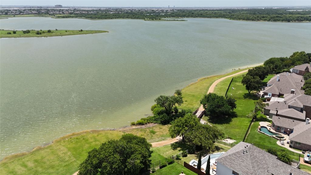 5900 Avocet Way, The Colony, TX 75056 — photo 1