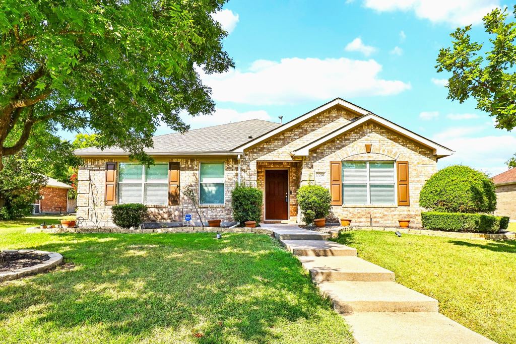 2260 Timber Creek Drive, Rockwall, TX 75032 — photo 1