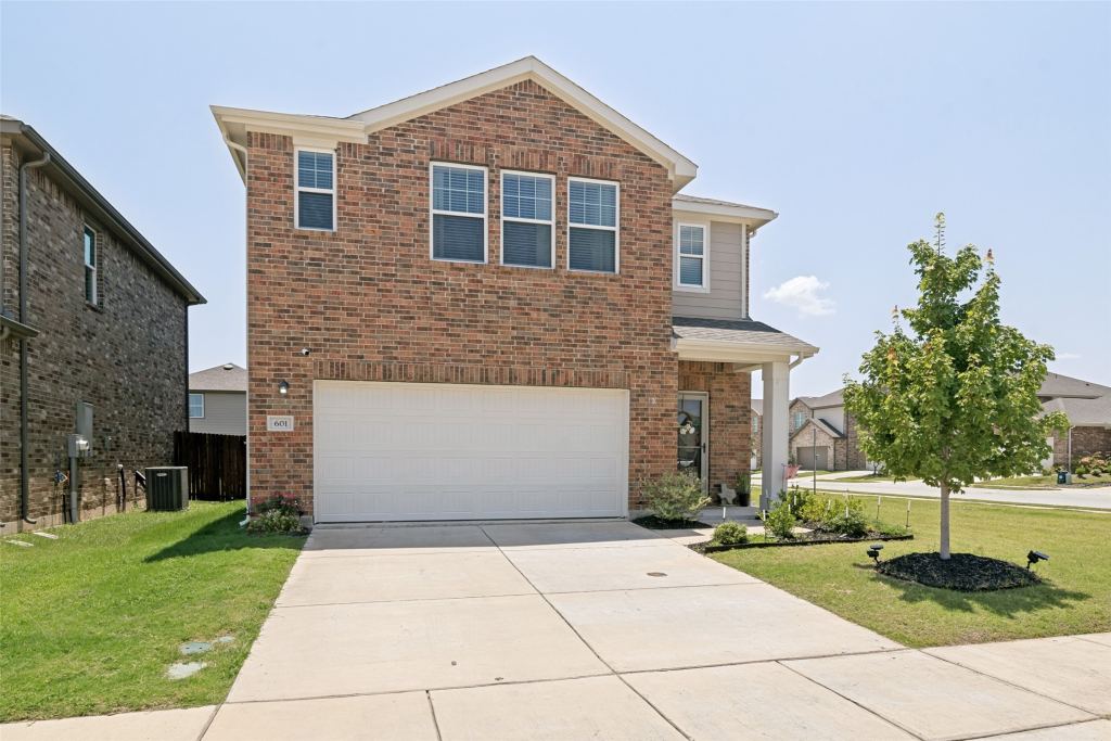 601 Colgate Circle, Princeton, TX 75407 — photo 1