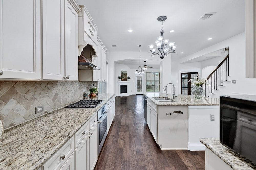 3000 Bella Lago Drive, Denton, TX 76210 — photo 1