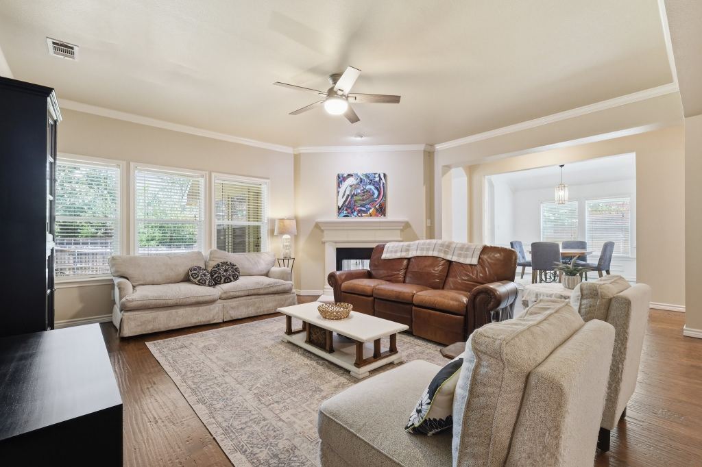 3505 Mustang Drive, Denton, TX 76210 — photo 1