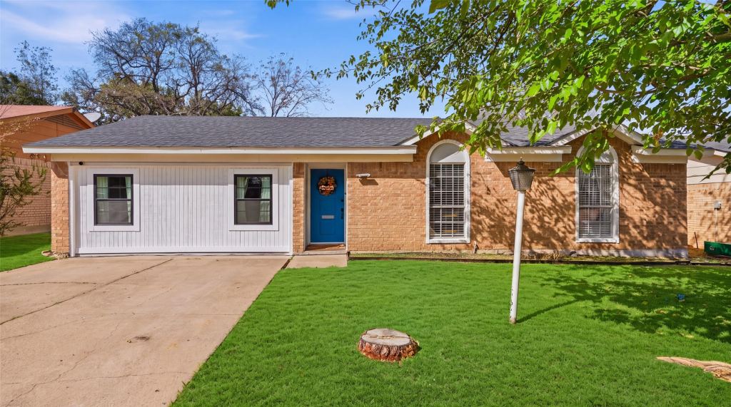 1602 Pisces Street, Grand Prairie, TX 75051 — photo 1