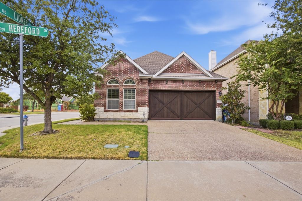 3009 Hereford Drive, Lewisville, TX 75056 — photo 1