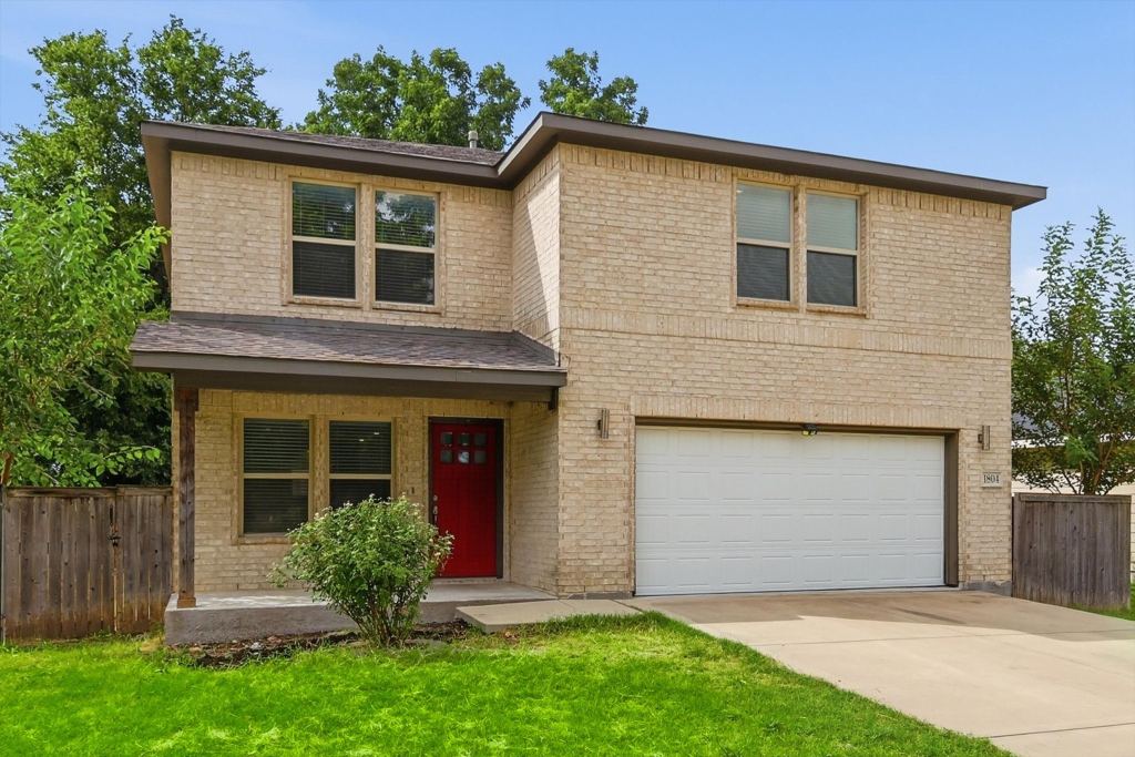 1804 Glenmore Avenue, Fort Worth, TX 76102 — photo 1