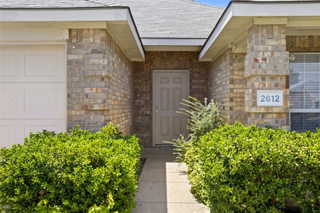 2612 Spencer Circle, Royse City, TX 75189 — photo 1