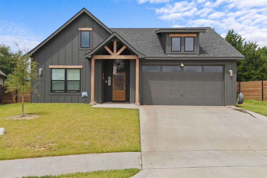 4930 Dry Creek Road, Sherman, TX 75092 — photo 1