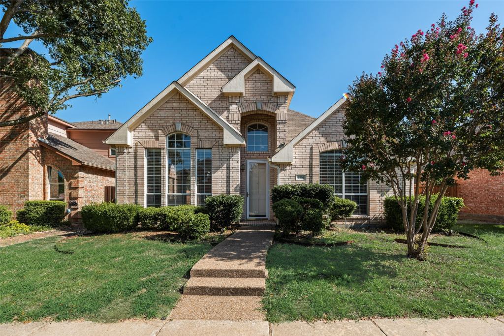2716 Carnation Drive, Richardson, TX 75082 — photo 1