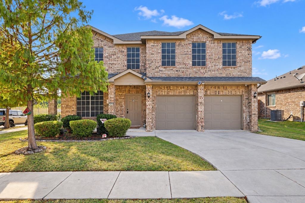 3428 Oceanview Drive, Denton, TX 76208 — photo 1