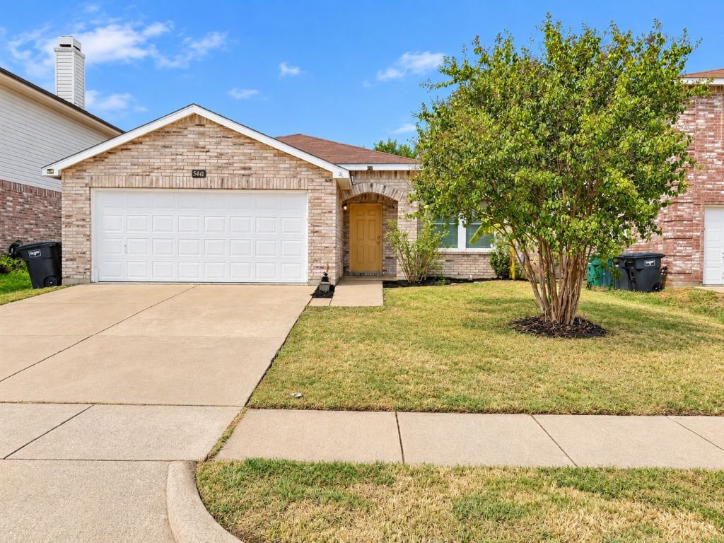 5441 Temecula Road, Fort Worth, TX 76244 — photo 1