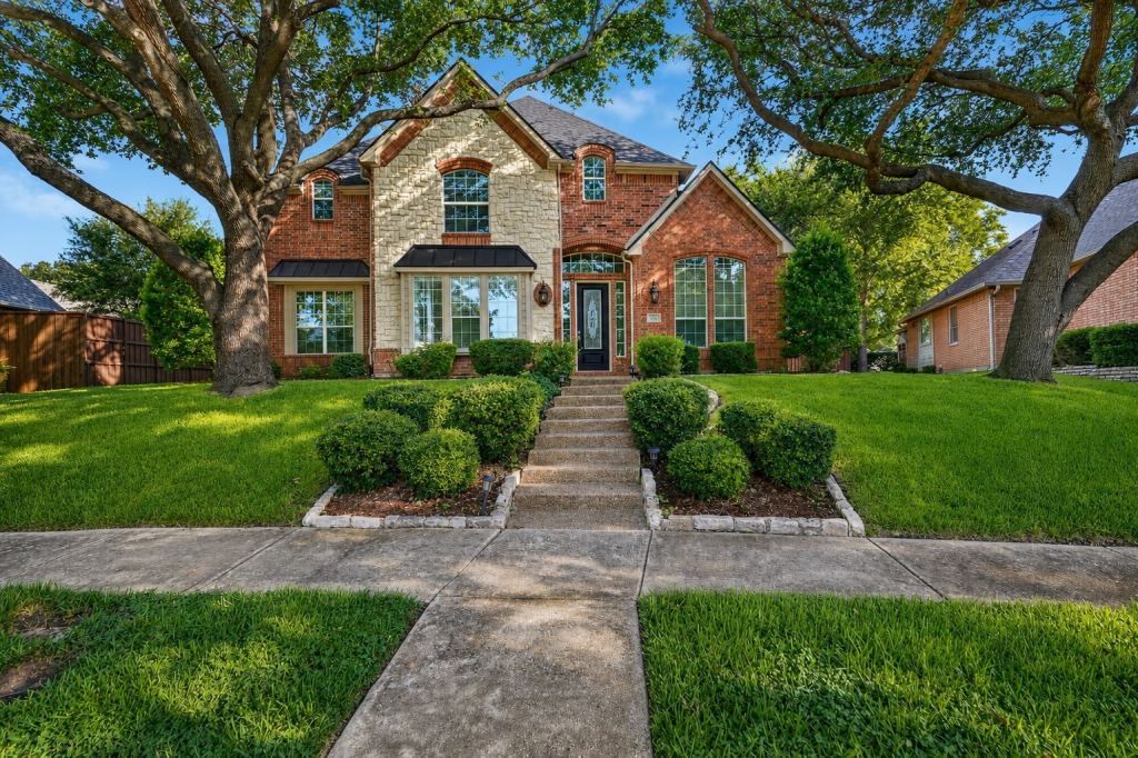 4209 Pinecreek Drive, Rowlett, TX 75088 — photo 1
